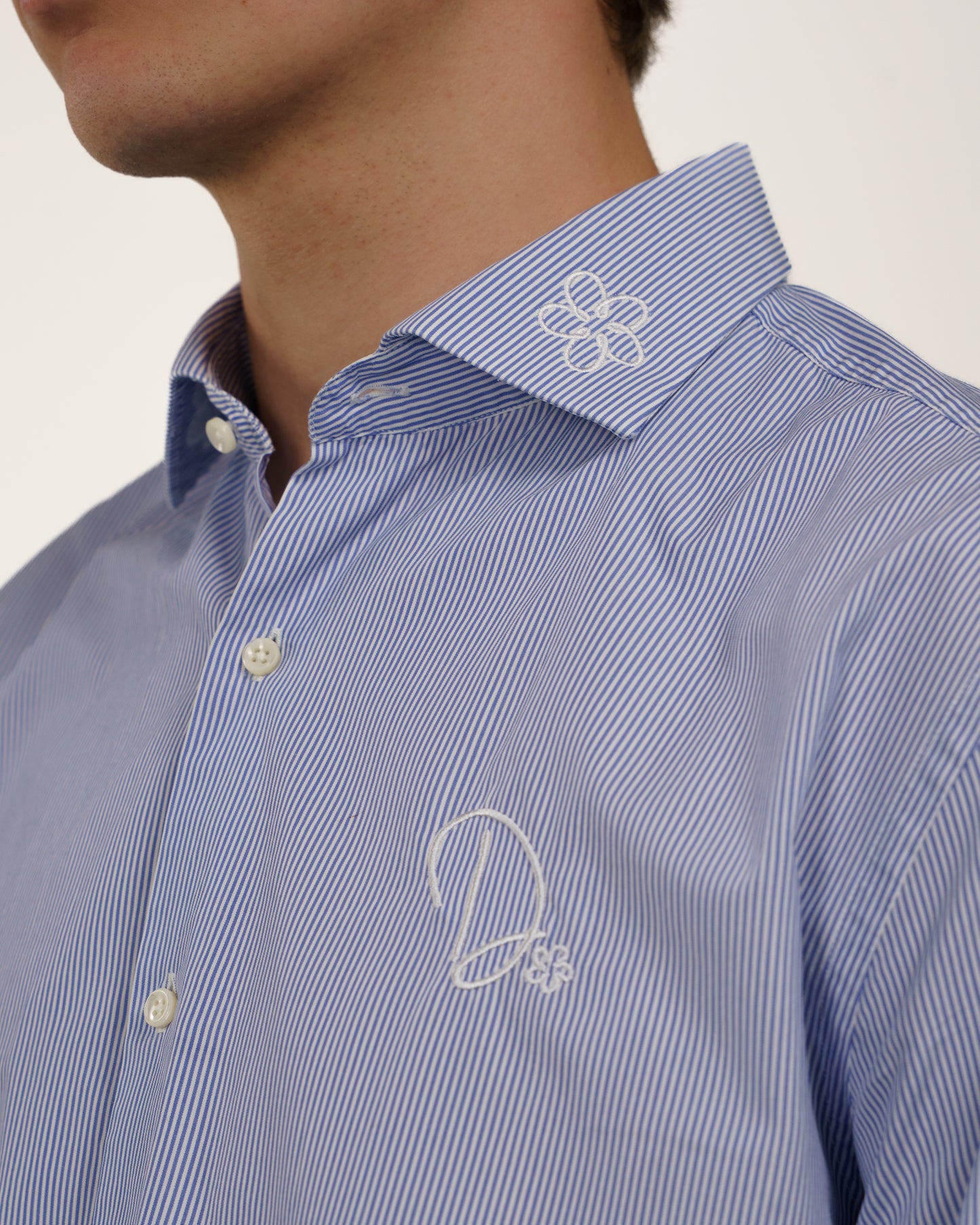 CHEMISE RAYÉE BLEU ET BLANCHE