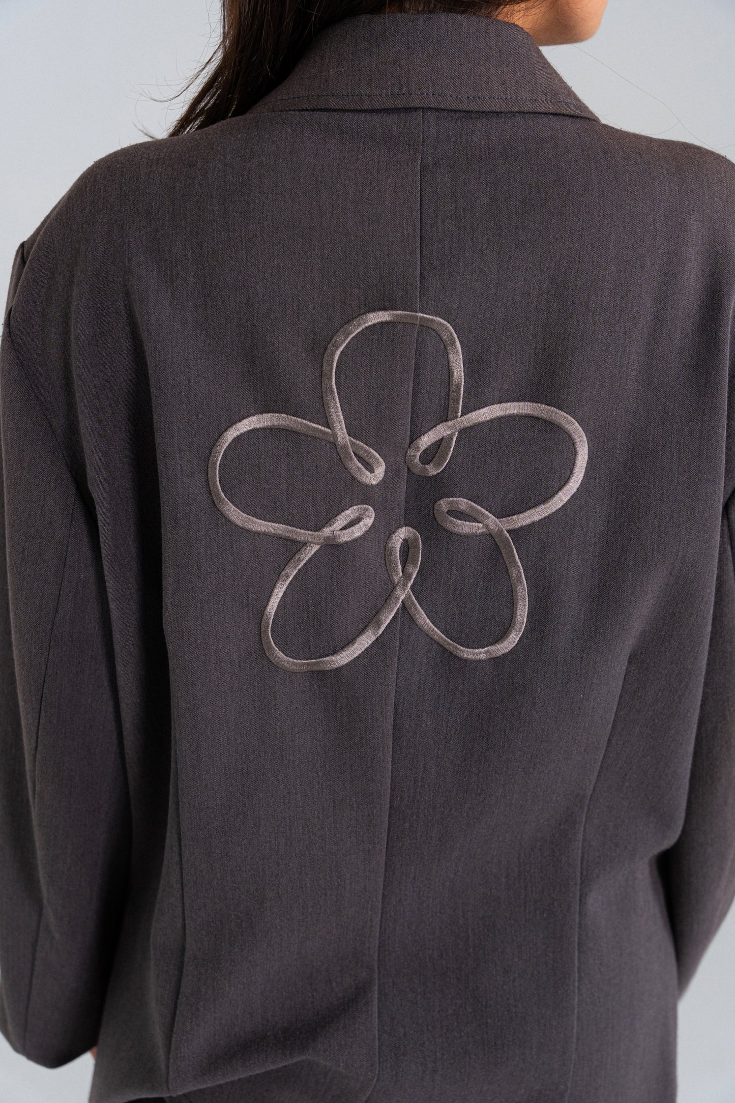 VESTE GRISE